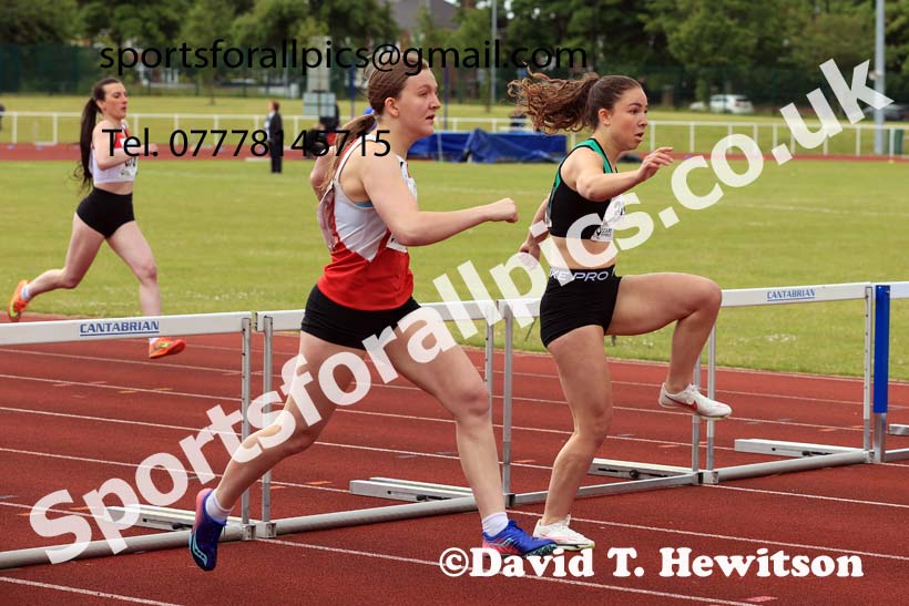 Womens Under-20s 400 metres hurdles, 2024 Northern Senior and Under-20s Track and Field Champs, Middlesbrough.  Photo: David T. Hewitson/Sports for All Pics